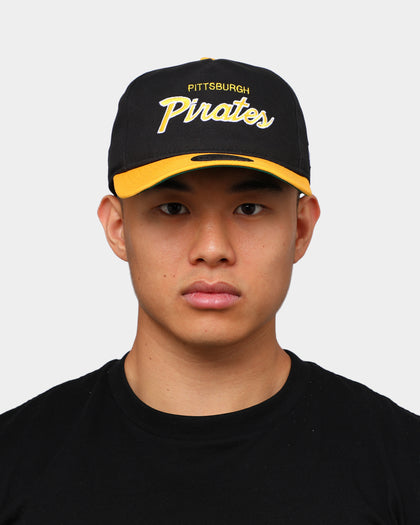 New Era Pittsburgh Pirates 2-Tone Script Old Golfer Snapback Black/Yellow