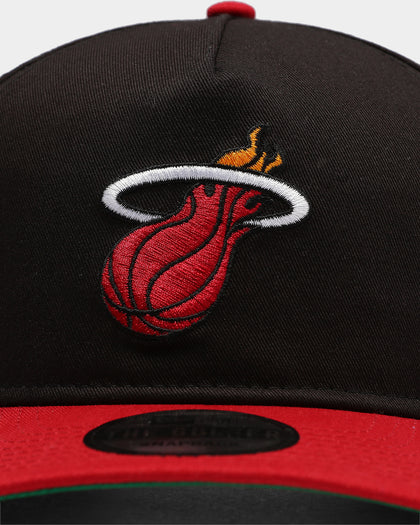 New Era Miami Heat Old Golfer Snapback Black/Maroon