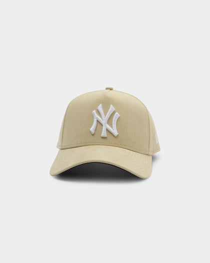New Era New York Yankees Corduroy 9FORTY A-Frame Snapback Stone