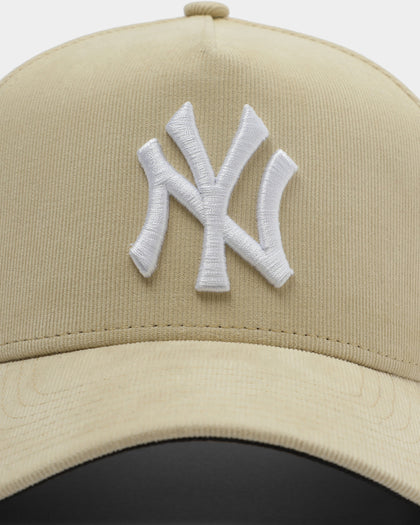New Era New York Yankees Corduroy 9FORTY A-Frame Snapback Stone