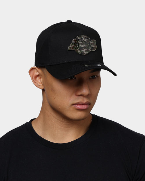 New Era Los Angeles Lakers Woodland Camo Badge 9FORTY A-Frame Snapback Black