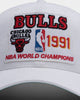 Mitchell & Ness Chicago Bulls '91 Champs Pro Crown Snapback White