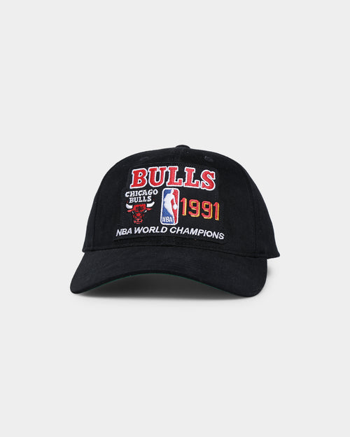 Mitchell & Ness Chicago Bulls '91 Champion Last Dance Deadstock Snapback Black