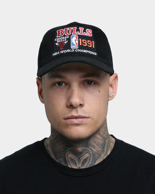 Mitchell & Ness Chicago Bulls '91 Champion Last Dance Deadstock Snapback Black