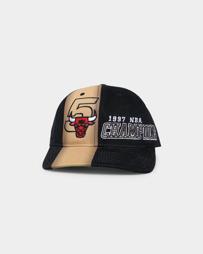 Mitchell & Ness Chicago Bulls '97 NBA Champion Last Dance Deadstock Snapback Black/Gold