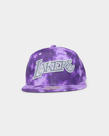 Mitchell & Ness Los Angeles Lakers NBA In A Galaxy Snapback Purple