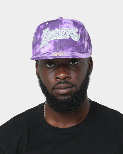 Mitchell & Ness Los Angeles Lakers NBA In A Galaxy Snapback Purple