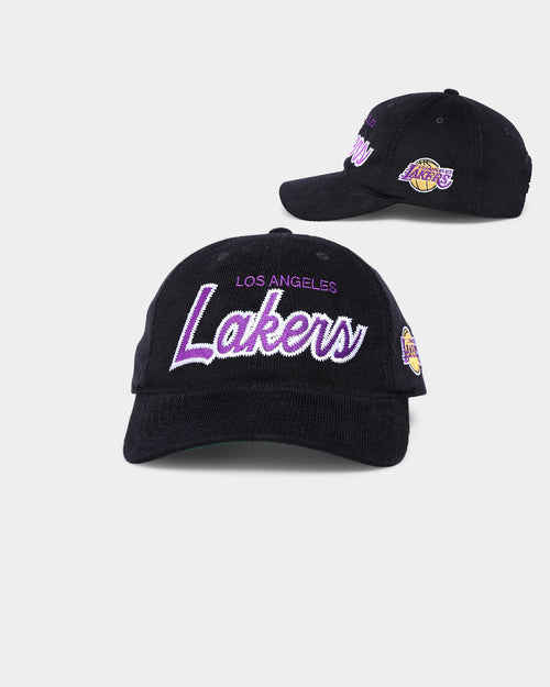 Mitchell & Ness Los Angeles Lakers Corduroy Script Deadstock Snapback Black/Purple