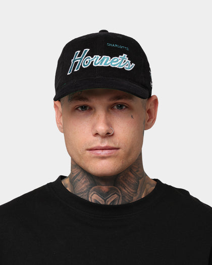 Mitchell & Ness Charlotte Hornets Corduroy Script Deadstock Snapback Black