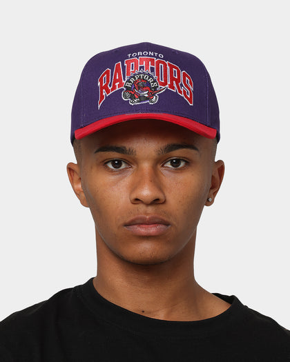 Mitchell & Ness Toronto Raptors 'OG Team Arch Design' Pro Crown Snapback Purple/Red