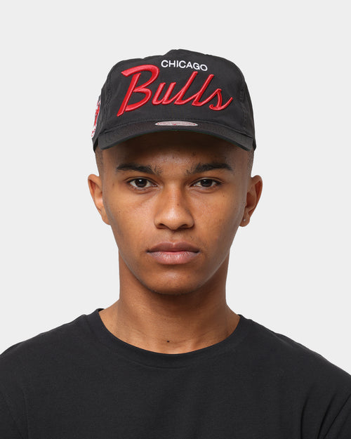 Mitchell & Ness Chicago Bulls Montage Deadstock Nylon Snapback Black