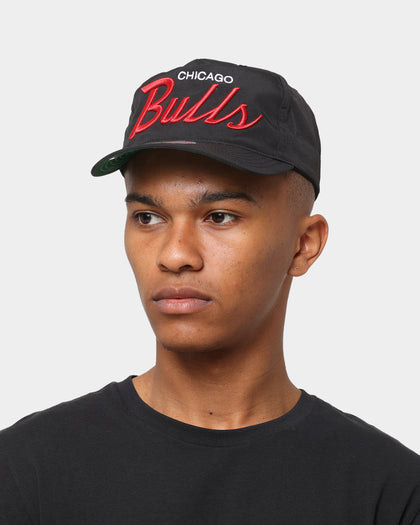 Mitchell & Ness Chicago Bulls Montage Deadstock Nylon Snapback Black