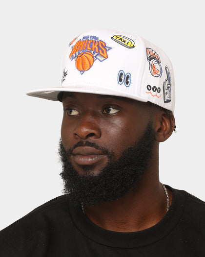 Mitchell & Ness New York Knicks 'Hand Drawn' Original Fit Snapback White