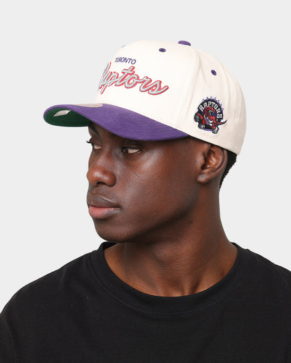 Mitchell & Ness Toronto Raptors "Cream Team Script" Pro Crown Snapback Cream