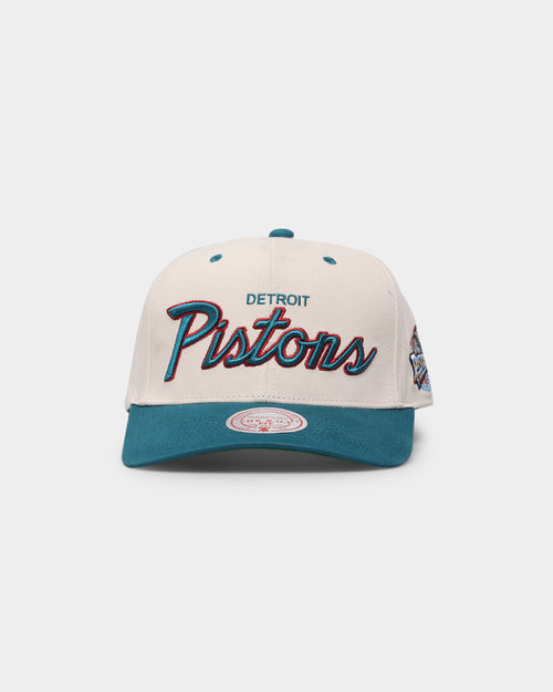 Mitchell & Ness Detroit Pistons "Cream Team Script" Pro Crown Snapback Cream