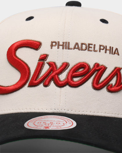 Mitchell & Ness Philadelphia Sixers "Cream Team Script" Pro Crown Snapback Cream