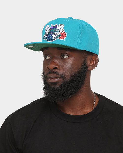 Mitchell & Ness Charlotte Hornets 'Team Ground 2.0 Hardwood Classics' Fitted Teal