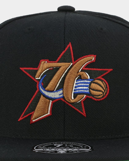 Mitchell & Ness Philadelphia 76ers 'Team Ground 2.0 Hardwood Classics' Fitted Black