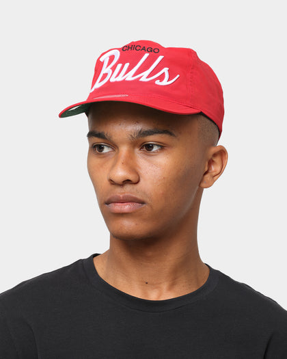 Mitchell & Ness Chicago Bulls Montage Deadstock Nylon Snapback Red