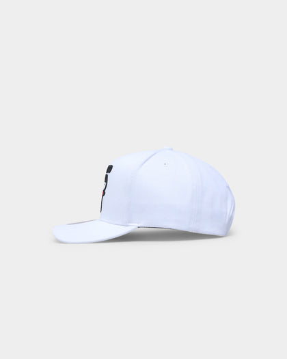 Mitchell & Ness Chicago Bulls 'Easy Win' Pro Crown Snapback White