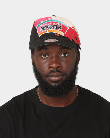 Mitchell & Ness San Antonio Spurs 'Cream Paintbrush' Deadstock Snapback Cream