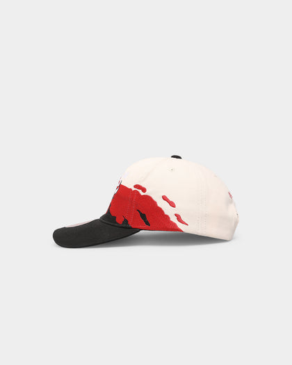 Mitchell & Ness Chicago Bulls 'Cream Paintbrush' Deadstock Snapback Cream
