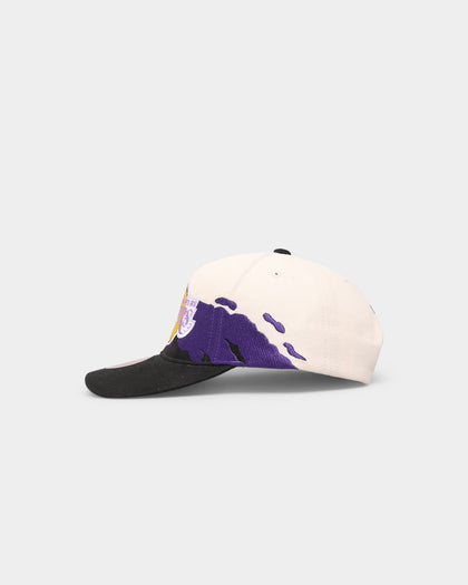 Mitchell & Ness Los Angeles Lakers 'Cream Paintbrush' Deadstock Snapback Cream