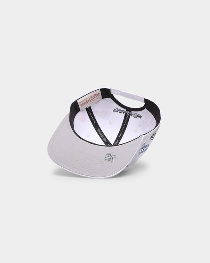 Mitchell & Ness Chicago Bulls 'Hand Drawn' Original Fit Snapback White