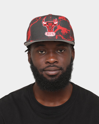 Mitchell & Ness Chicago Bulls 'Down For All' Original Fit Snapback Black