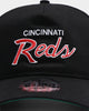 New Era Cincinnati Reds Coach Script Old Golfer Snapback Black
