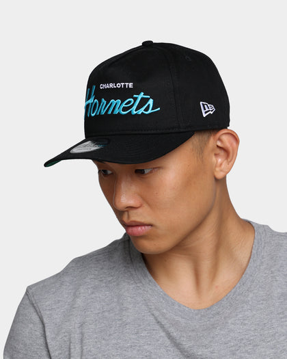 New Era Charlotte Hornets Coach Script Old Golfer Snapback Black
