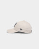New Era Women's New York Yankees 9FORTY Q221 Strapback Medium Beige