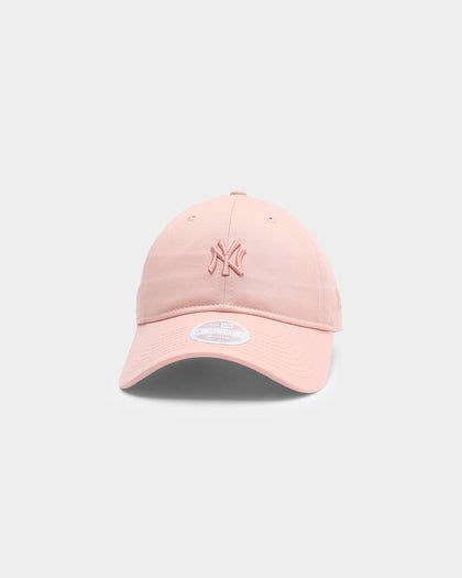 New Era Women's New York Yankee's Peach Tonal 9TWENTY Snapback Peach