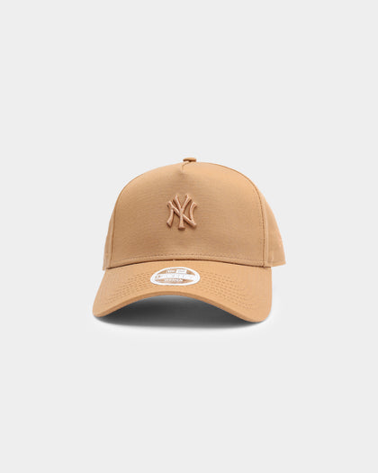 New Era Women's New York Yankee's Tonal 9FORTY A-Frame Wheat