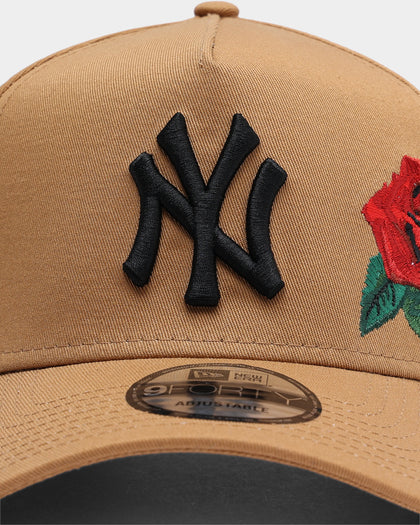New Era New York Yankees 'Rose Emblem' 9FORTY A-Frame Snapback Wheat/Black