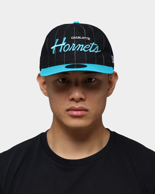 New Era Charlotte Hornets Pinstripe 2 Tone Old Golfer Snapback Pinstripe