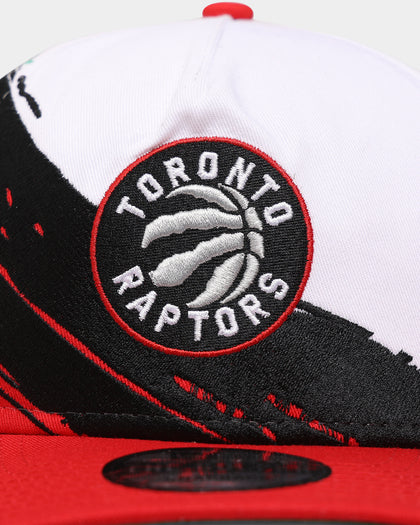 New Era Toronto Raptors Paint Stripe Old Golfer Snapback Paint Brush/Kelly Green/Red