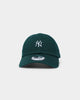 New Era Casual Classic New York Yankees Strapback Forest Green/White