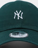 New Era Casual Classic New York Yankees Strapback Forest Green/White