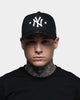 New Era New York Yankees Star Logo 9FORTY A-Frame Snapback Black