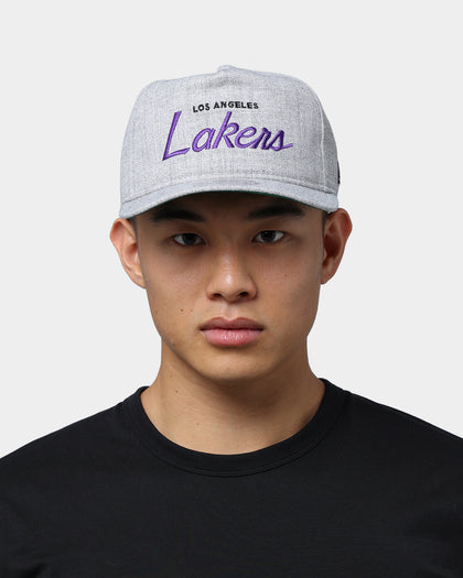New Era  Los Angeles Lakers Script Old Golfer Snapback Heather Grey