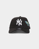 New Era New York Yankees "Butterfly Accent" 9FORTY A-Frame Snapback Black/Blue