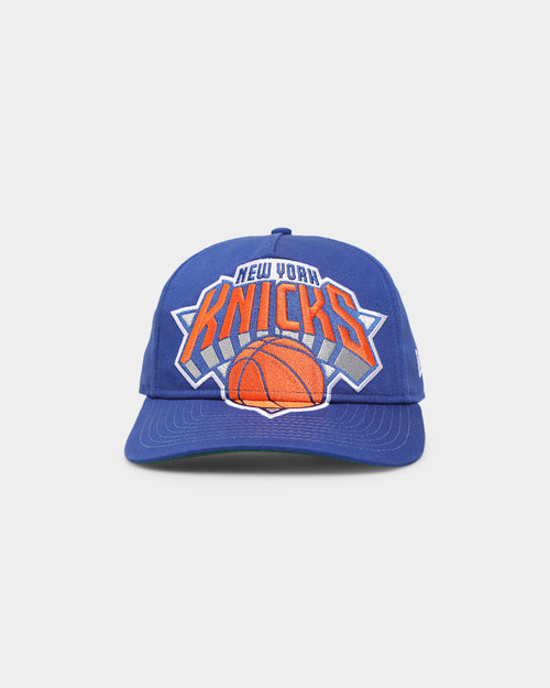 New Era New York Knicks 'Oversized Team Logo' Old Golfer Snapback Blue/Orange
