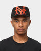 New Era New York Giants 'Oversized Team Logo' Old Golfer Snapback Black/Orange