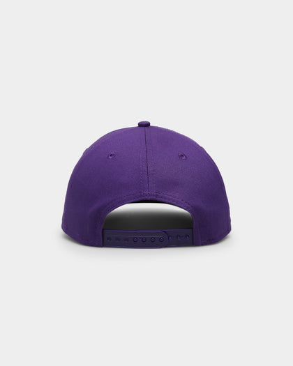 New Era Los Angeles Lakers 'Oversized Team Logo' Old Golfer Snapback Purple/Yellow