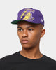 New Era Los Angeles Lakers 'Oversized Team Logo' Old Golfer Snapback Purple/Yellow