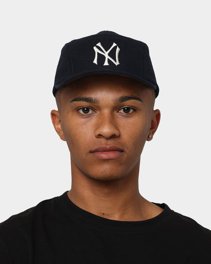 New Era New York Yankees 'Wool Tones' Camper Strapback Navy