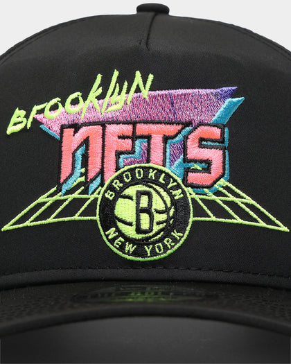 New Era Brooklyn Nets 'Retro Arcade' Prolight Old Golfer Snapback Black