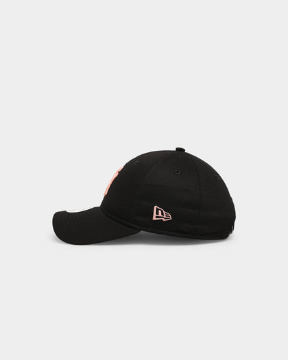 New Era Women's New York Yankees "Peach" 9TWENTY Strapback Black/Peach