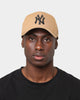 ew Era New York Yankees World Series Wheat 9FORTY A-Frame Snapback Medium Beige